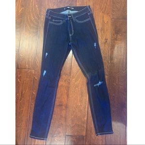 Mid-Rise Crop Jegging